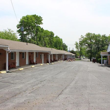 Penn Amish Motel Denver Luaran gambar