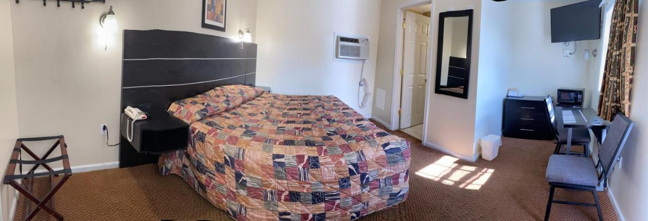 Penn Amish Motel Denver Luaran gambar