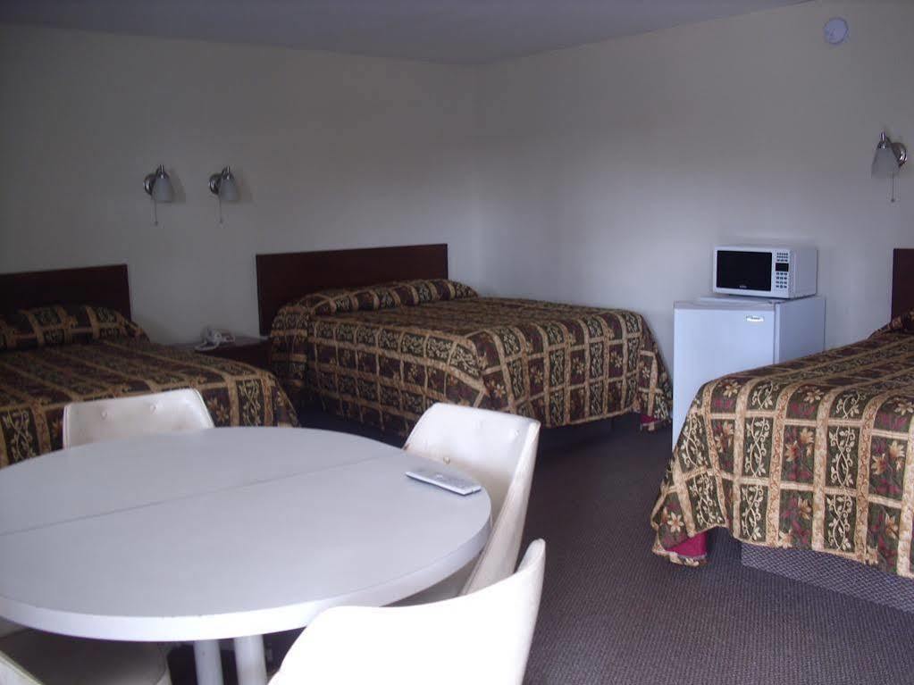 Penn Amish Motel Denver Luaran gambar